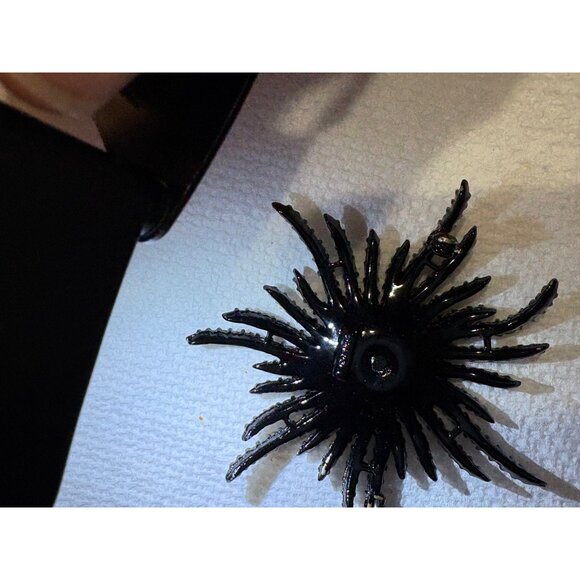 Vintage Rhinestone Black Starburst Brooch Glam Hollywood Old Money Halloween - Picture 15 of 15